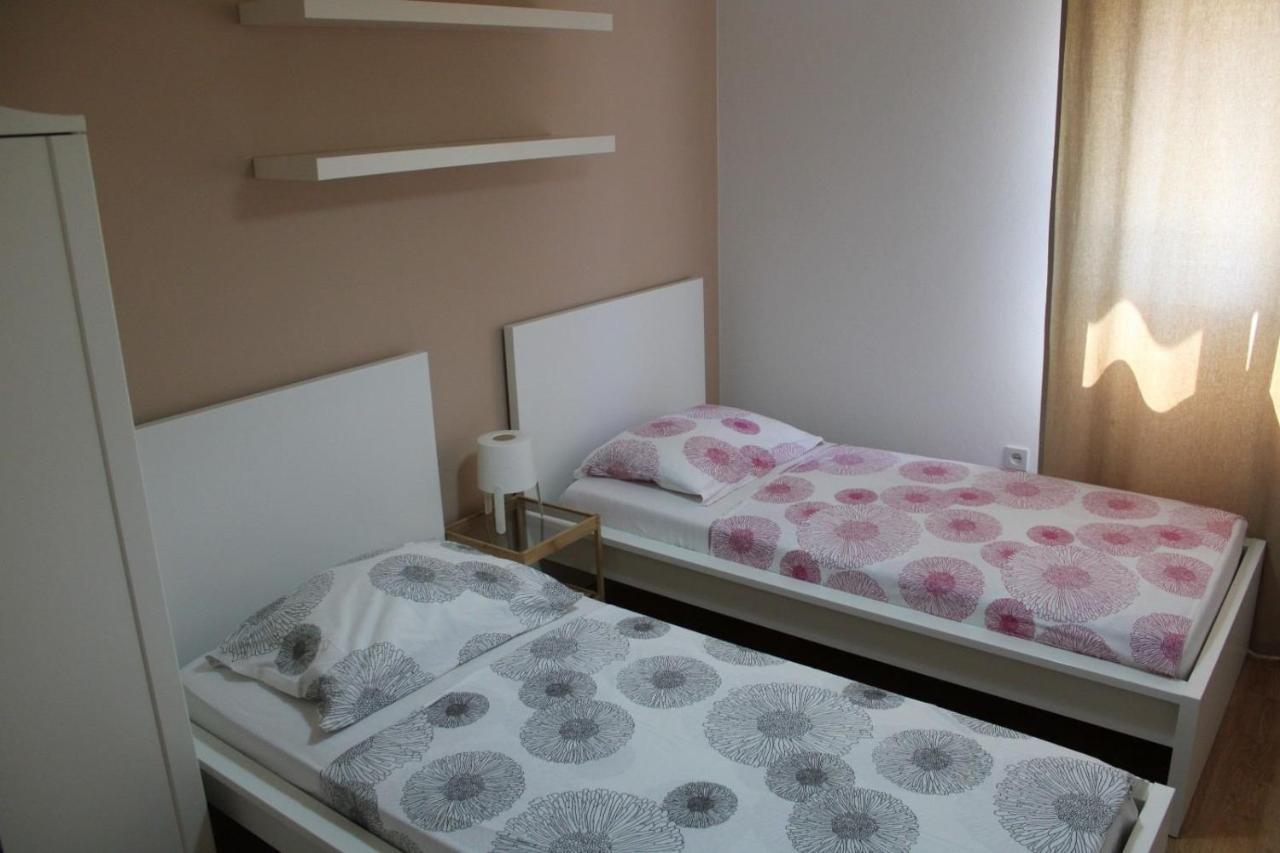 Apartment Mirta PUY Eksteriør bilde